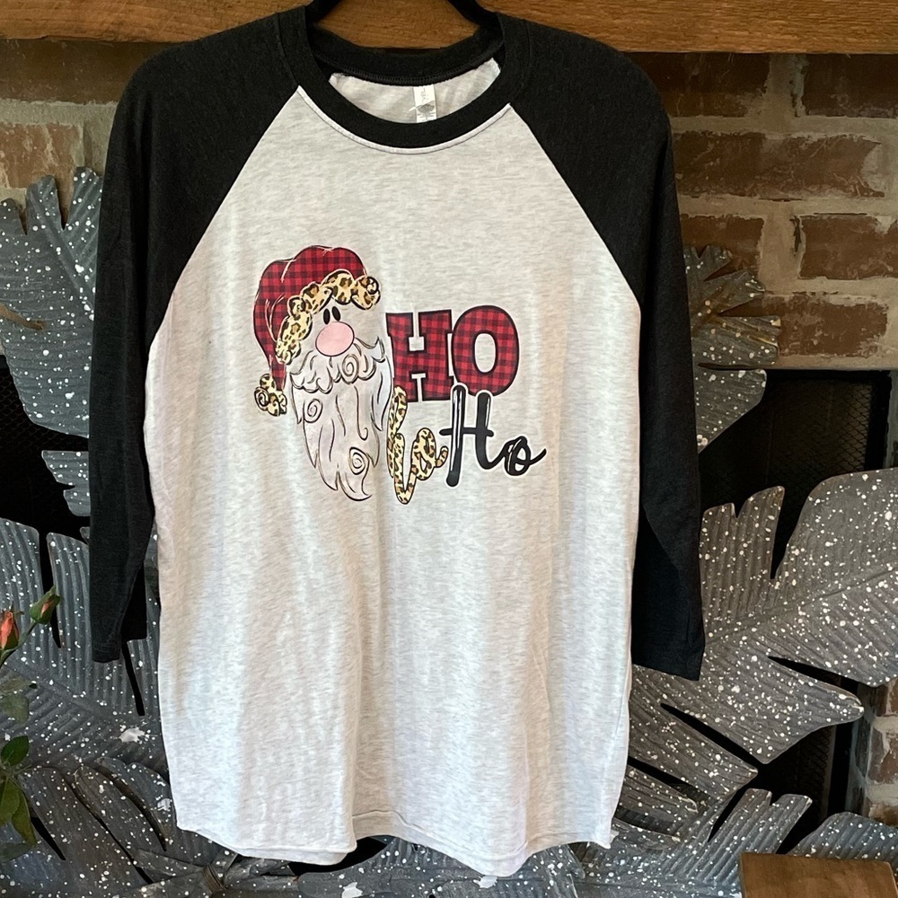 Long Raglan Sleeve (Black ) Body (Heather Gray) Santa HoHoHo Christmas Tee